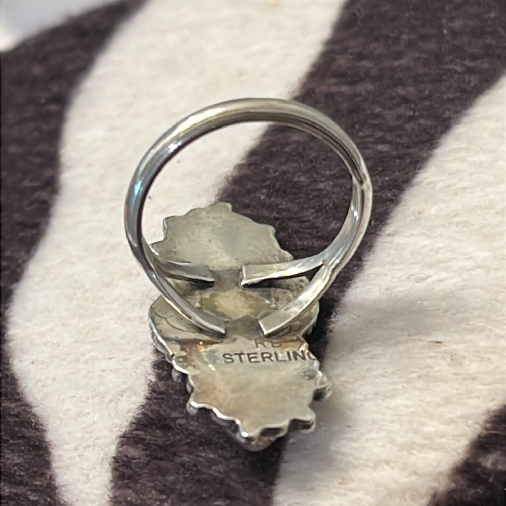 Pink southwestern sterling silver ring - Picture 3 of 5